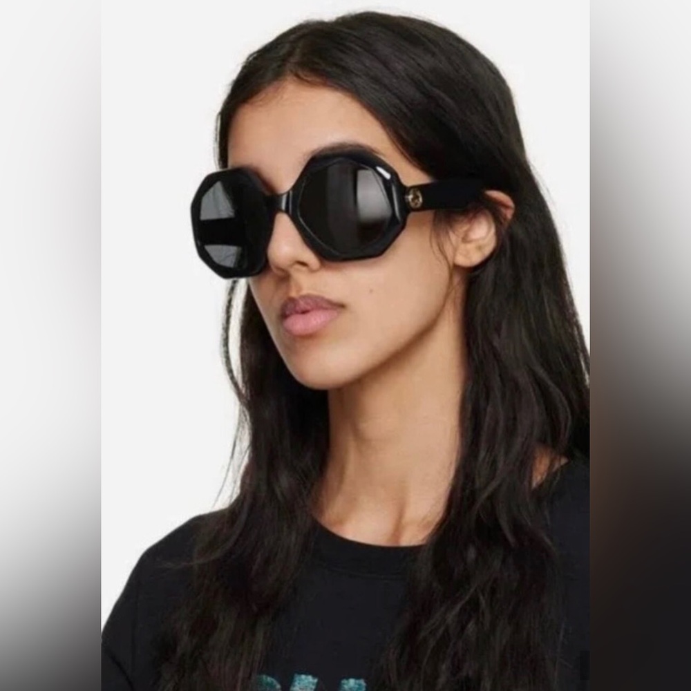 New Authentic Gucci Women's Black Oversized Octagonal Sunglasses